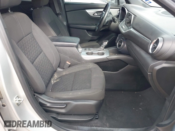 2020 Chevrolet Blazer LT with VIN 3GNKBCRS5LS716986, listed as a IAAI auction lot 42160327 with Not provided miles and . Bid and sale history available at DreamBid. Image 5.