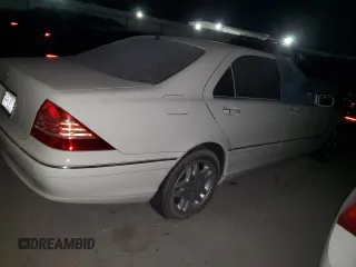2003 Mercedes-Benz S-Class 4.3L with VIN WDBNG70J33A358287, listed as a Copart auction lot 67197374 with 0 mi miles and Non Repairable. Bid and sale history available at carsss.com. Image 3.