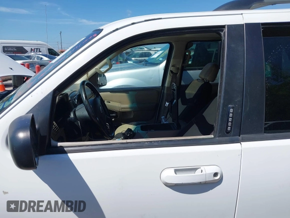 2002 Ford Explorer XLT с VIN 1FMZU73EX2UC41843, выставлен на аукционе IAAI как лот 42621339 с пробегом 237 668 миль миль и . История ставок и продаж доступна на DreamBid. Изображение 6.