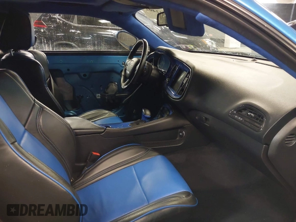2016 Dodge Challenger R/T Scat Pack with VIN 2C3CDZFJ8GH279312, listed as a IAAI auction lot 41922402 with 21,168 mi miles and . Bid and sale history available at DreamBid. Image 5.