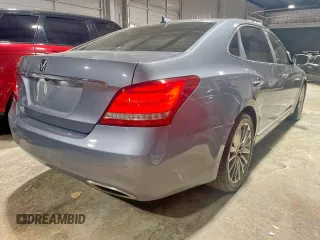 2014 Hyundai Equus Signature z VIN KMHGH4JH1EU084232, wystawiony jako Copart lot #57126355 z przebiegiem 146 902 mil mil oraz Szkody całkowita. Historia ofert i sprzedaży dostępna na DreamBid. Obrazek 4.
