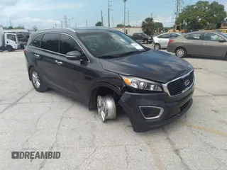 2017 Kia Sorento LX V6 with VIN 5XYPG4A5XHG232297, listed as a IAAI auction lot 41429771 with 90,477 mi miles. Bid and sale history available at carsss.com. Image 1.