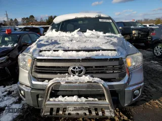 2015 Toyota Tundra 4WD Truck SR5 with VIN 5TFDY5F17FX435198, listed as a Copart auction lot 43812415 with 151,320 mi miles and Salvage Title. Bid and sale history available at carsss.com. Image 5.