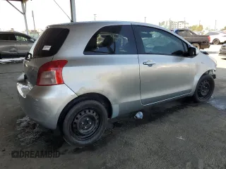 2007 Toyota Yaris с VIN JTDJT923975062355, выставлен на аукционе Copart как лот 54536195 с пробегом 201 999 миль миль и Списание • Salvage title. История ставок и продаж доступна на DreamBid. Изображение 3.