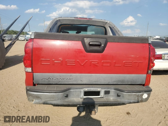2006 Chevrolet Avalanche LT with VIN 3GNEC12Z66G150026, listed as a Copart auction lot 71938344 with 124,483 mi miles and Salvage Title. Bid and sale history available at DreamBid. Image 6.
