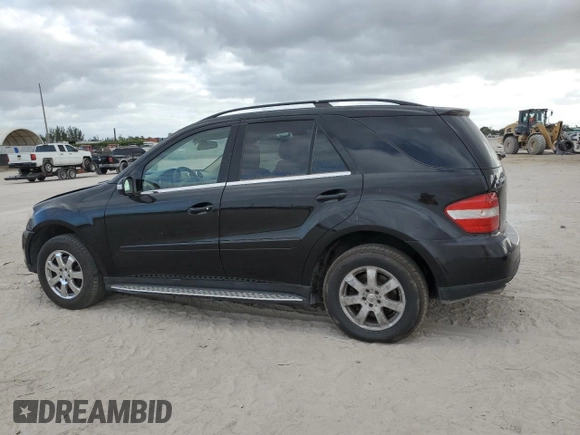 2007 Mercedes-Benz M 320 CDI with VIN 4JGBB22E87A254224, listed as a Copart auction lot 85074444 with Not Provided miles and Salvage Title. Bid and sale history available at carsss.com. Image 2.