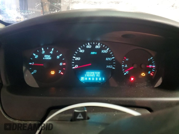2008 Chevrolet Impala LS z VIN 2G1WB58N389217733, wystawiony jako Copart lot #52885795 z przebiegiem 198 985 mil mil oraz Nie do naprawy • Non repairable. Historia ofert i sprzedaży dostępna na DreamBid. Obrazek 9.