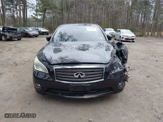 2011 Infiniti M37 with VIN JN1BY1AR4BM374744, listed as a IAAI auction lot 41502845 with 206,738 mi miles. Bid and sale history available at carsss.com. Image 6.