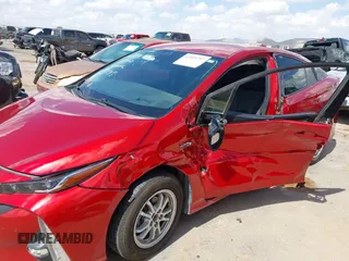 2017 Toyota Prius Plus with VIN JTDKARFP9H3067589, listed as a IAAI auction lot 42419797 with 92,164 mi miles and . Bid and sale history available at DreamBid. Image 6.