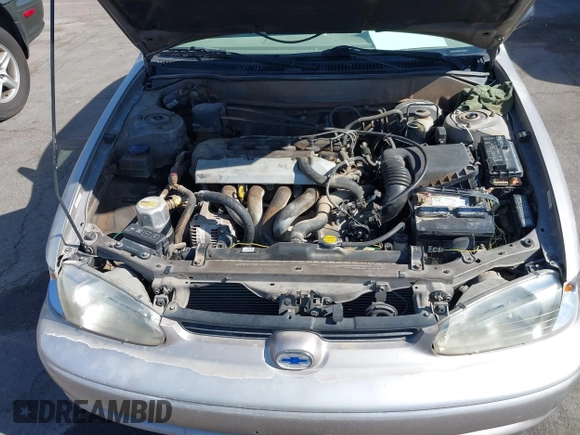 1998 Chevrolet Prizm Lsi with VIN 1Y1SK5288WZ410595, listed as a IAAI auction lot 42159012 with 181,762 mi miles and . Bid and sale history available at DreamBid. Image 10.