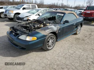 1994 Ford Mustang z VIN 1FALP45T6RF170947, wystawiony jako Copart lot #40913084 z przebiegiem 108 589 mil mil oraz Szkoda całkowita • Salvage title. Historia ofert i sprzedaży dostępna na DreamBid. Obrazek 1.
