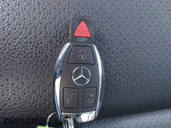 2011 Mercedes-Benz C-Class C 300 Sport with VIN WDDGF5EB3BR185976, listed as a IAAI auction lot 41729498 with 123,619 mi miles. Bid and sale history available at carsss.com. Image 11.