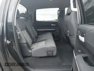 2019 Toyota Tundra 2WD SR5 with VIN 5TFEY5F13KX245185, listed as a IAAI auction lot 41293953 with 87,770 mi miles. Bid and sale history available at carsss.com. Image 8.