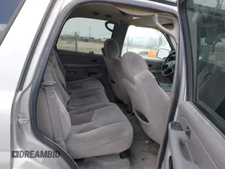 2005 Chevrolet Tahoe LS with VIN 1GNEC13V65J227051, listed as a IAAI auction lot 42100821 with 279,059 mi miles. Bid and sale history available at carsss.com. Image 8.