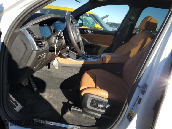 2022 BMW X5 M50i with VIN 5UXJU4C08N9J97206, listed as a Copart auction lot 83159594 with 92,534 mi miles and Clean Title. Bid and sale history available at carsss.com. Image 7.