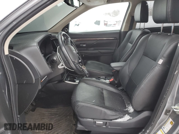 2017 Mitsubishi Outlander GT z VIN JA4JZ4AX3HZ032293, wystawiony jako Copart lot #85739944 z przebiegiem 142 555 mil mil oraz Szkoda całkowita • Salvage title. Historia ofert i sprzedaży dostępna na DreamBid. Obrazek 7.