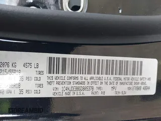 2016 Jeep Compass High Altitude Edition with VIN 1C4NJDEB8GD805378, listed as a IAAI auction lot 41440197 with 80,848 mi miles. Bid and sale history available at carsss.com. Image 9.