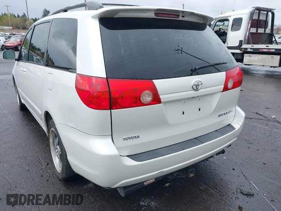 2007 Toyota Sienna XLE with VIN 5TDZK22C67S073269, listed as a IAAI auction lot 41979071 with 311,994 mi miles and . Bid and sale history available at DreamBid. Image 6.