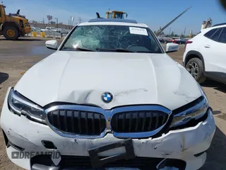 2020 BMW 3 Series 330i с VIN 3MW5R1J01L8B10868, выставлен на аукционе IAAI как лот 42335176 с пробегом 36 055 миль миль и . История ставок и продаж доступна на DreamBid. Изображение 12.