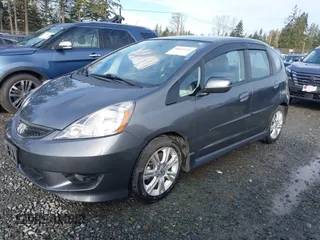 2011 Honda Fit Sport z VIN JHMGE8H54BC000162, wystawiony jako IAAI lot #41665321 z przebiegiem 154 531 mil mil oraz . Historia ofert i sprzedaży dostępna na DreamBid. Obrazek 18.
