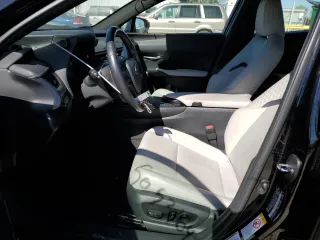 2019 Lexus UX with VIN JTHU9JBH0K2011084, listed as a Copart auction lot 50531643 with 40,029 mi miles. Bid and sale history available at carsss.com. Image 7.