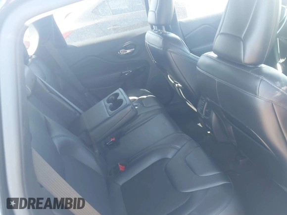 2021 Jeep Cherokee Altitude with VIN 1C4PJLLBXMD112667, listed as a IAAI auction lot 41959004 with 25,524 mi miles and . Bid and sale history available at DreamBid. Image 8.