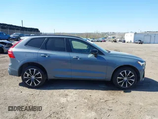 2023 Volvo XC60 Plus Dark Theme with VIN YV4L12RW8P1290213, listed as a IAAI auction lot 41975816 with 7,922 mi miles. Bid and sale history available at carsss.com. Image 13.