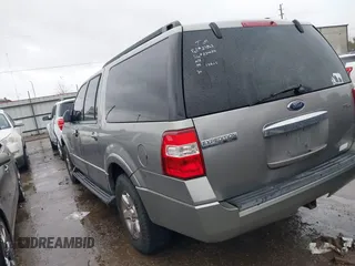 2008 Ford Expedition Max SSV z VIN 1FMFK15578LA54089, wystawiony jako IAAI lot #41457501 z przebiegiem 250 316 mil mil oraz . Historia ofert i sprzedaży dostępna na DreamBid. Obrazek 3.
