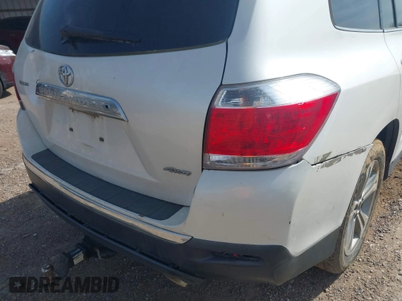 2012 Toyota Highlander Limited with VIN 5TDDK3EH0CS101438, listed as a IAAI auction lot 41893208 with 262,909 mi miles and . Bid and sale history available at DreamBid. Image 15.