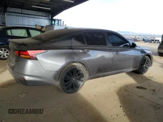 2022 Nissan Altima SR with VIN 1N4BL4CV8NN311996, listed as a Copart auction lot 44832225 with 30,976 mi miles and Salvage Title. Bid and sale history available at DreamBid. Image 3.