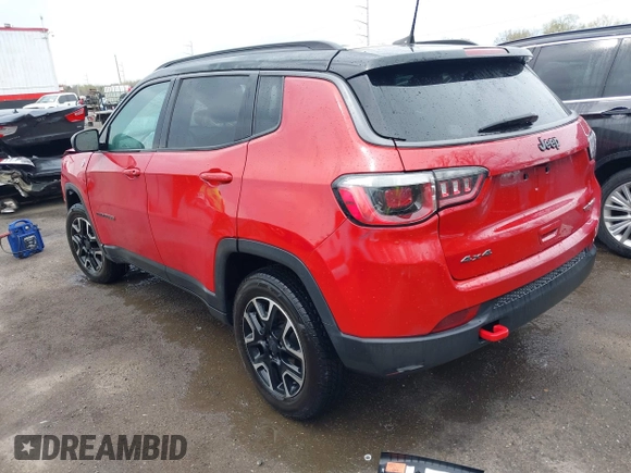 2019 Jeep Compass Trailhawk with VIN 3C4NJDDB6KT786348, listed as a IAAI auction lot 41963536 with 58,598 mi miles and . Bid and sale history available at DreamBid. Image 3.