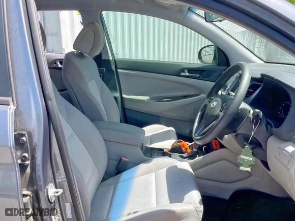 2016 Hyundai Tucson SE with VIN KM8J33A44GU092601, listed as a Copart auction lot 53004435 with 157,054 mi miles and Clean Title. Bid and sale history available at carsss.com. Image 5.