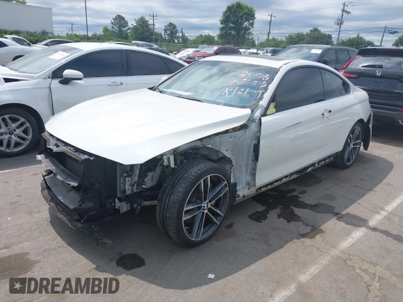 2019 BMW 4 Series 440i z VIN WBA4W7C57KAG52658, wystawiony jako IAAI lot #42301983 z przebiegiem 30 655 mil mil oraz . Historia ofert i sprzedaży dostępna na DreamBid. Obrazek 2.