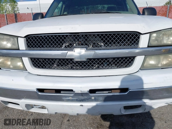 2003 Chevrolet Silverado 1500 LT with VIN 2GCEK19T031248177, listed as a IAAI auction lot 41956985 with 393,889 mi miles. Bid and sale history available at carsss.com. Image 6.