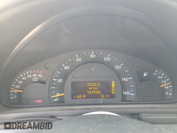 2003 Mercedes-Benz C 240 z VIN WDBRH81J43F380823, wystawiony jako Copart lot #53936025 z przebiegiem 141 938 mil mil oraz Tytuł czysty. Historia ofert i sprzedaży dostępna na DreamBid. Obrazek 9.