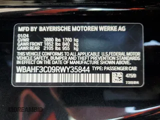 2024 BMW Z4 sDrive30i with VIN WBAHF3C09RWY35844, listed as a Copart auction lot 68285784 with 4,577 mi miles and Salvage Title. Bid and sale history available at carsss.com. Image 14.