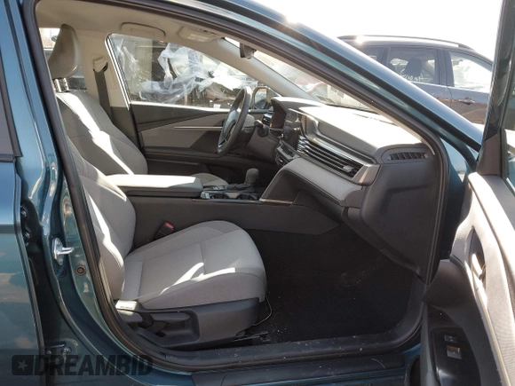 2025 Toyota Camry LE with VIN 4T1DAACK5SU068576, listed as a IAAI auction lot 41746222 with 3,674 mi miles and . Bid and sale history available at DreamBid. Image 5.