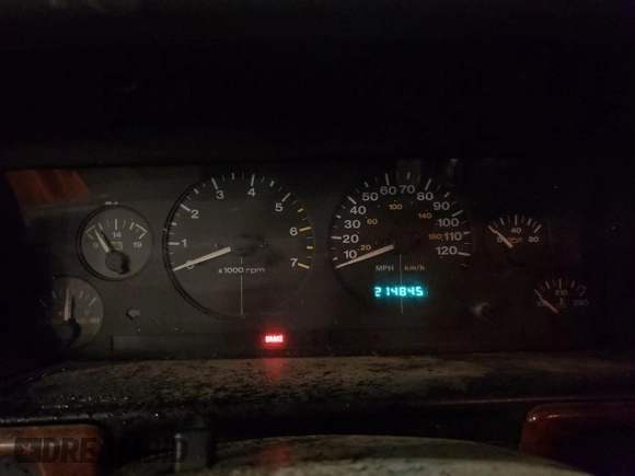 1997 Jeep Grand Cherokee Laredo с VIN 1J4GZ58S3VC508180, выставлен на аукционе Copart как лот 54856525 с пробегом 214 845 миль миль и На запчасти • Non repairable. История ставок и продаж доступна на DreamBid. Изображение 9.