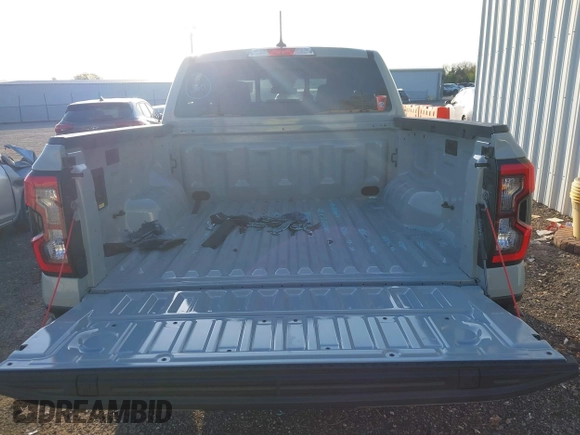 2024 Ford Ranger XLT with VIN 1FTER4GHXRLE59319, listed as a IAAI auction lot 41990936 with 1,002 mi miles and . Bid and sale history available at DreamBid. Image 17.