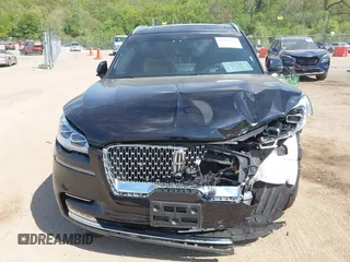2020 Lincoln Aviator Reserve with VIN 5LM5J7XC7LGL37068, listed as a IAAI auction lot 42242173 with 40,714 mi miles and . Bid and sale history available at DreamBid. Image 12.