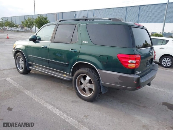 2004 Toyota Sequoia SR5 with VIN 5TDZT34A84S225563, listed as a IAAI auction lot 41601550 with 213,959 mi miles. Bid and sale history available at carsss.com. Image 3.
