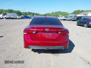 2021 Nissan Sentra SR z VIN 3N1AB8DV4MY229900, wystawiony jako IAAI lot #42222601 z przebiegiem 63 632 mil mil oraz . Historia ofert i sprzedaży dostępna na DreamBid. Obrazek 16.