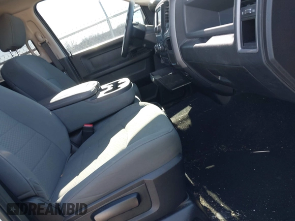 2018 Ram 1500 Express with VIN 1C6RR7KG1JS258489, listed as a IAAI auction lot 41324117 with 65,246 mi miles and . Bid and sale history available at DreamBid. Image 5.