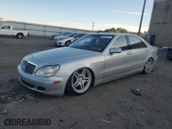 2003 Mercedes-Benz S-Class 4.3L with VIN WDBNG83J93A352558, listed as a Copart auction lot 80058514 with 160,864 mi miles and Salvage Title. Bid and sale history available at carsss.com. Image 1.
