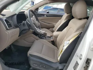 2020 Hyundai Tucson SEL с VIN KM8J3CAL8LU262265, выставлен на аукционе Copart как лот 50240575 с пробегом 17 084 миль миль и Списание • Salvage title. История ставок и продаж доступна на DreamBid. Изображение 7.