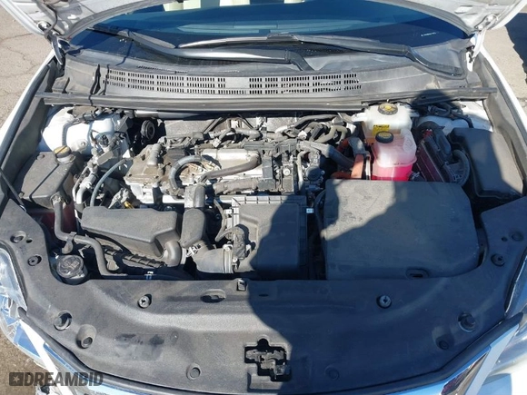2014 Lexus CT 200h Hybrid with VIN JTHKD5BH4E2176816, listed as a IAAI auction lot 41320634 with 111,002 mi miles. Bid and sale history available at carsss.com. Image 10.