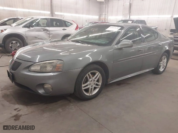 2007 Pontiac Grand Prix GT with VIN 2G2WR554171174980, listed as a IAAI auction lot 41897818 with 174,452 mi miles. Bid and sale history available at carsss.com. Image 2.
