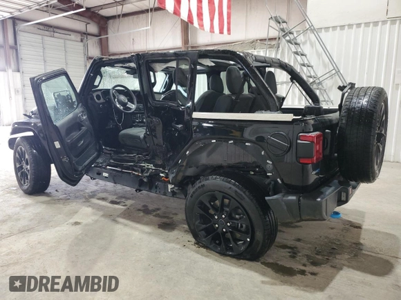 2024 Jeep Wrangler Sahara with VIN 1C4RJXP60RW257385, listed as a Copart auction lot 47660655 with 20,899 mi miles and Salvage title. Bid and sale history available at DreamBid. Image 2.