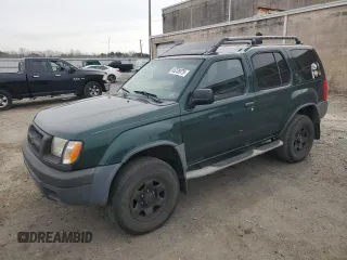2000 Nissan Xterra XE with VIN 5N1ED28Y3YC512700, listed as a Copart auction lot 45238875 with 211,393 mi miles and Clean Title. Bid and sale history available at carsss.com. Image 1.