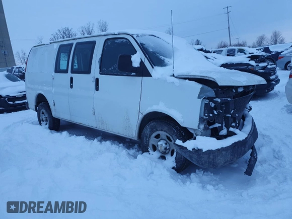 2004 Chevrolet Express Cargo z VIN 1GCFG15T541200774, wystawiony jako Copart lot #41774565 z przebiegiem Nie podano mil oraz Czysty tytuł • Clean title. Historia ofert i sprzedaży dostępna na DreamBid. Obrazek 4.